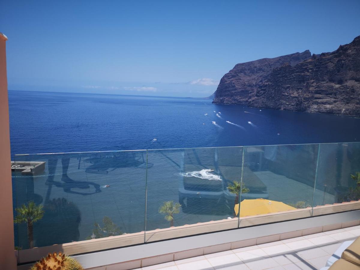 Luxury Apt. With Stunning Sea View 아칸티라도 외부 사진