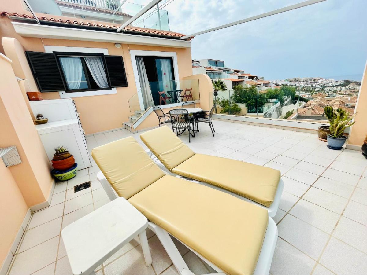 Luxury Apt. With Stunning Sea View 아칸티라도 외부 사진