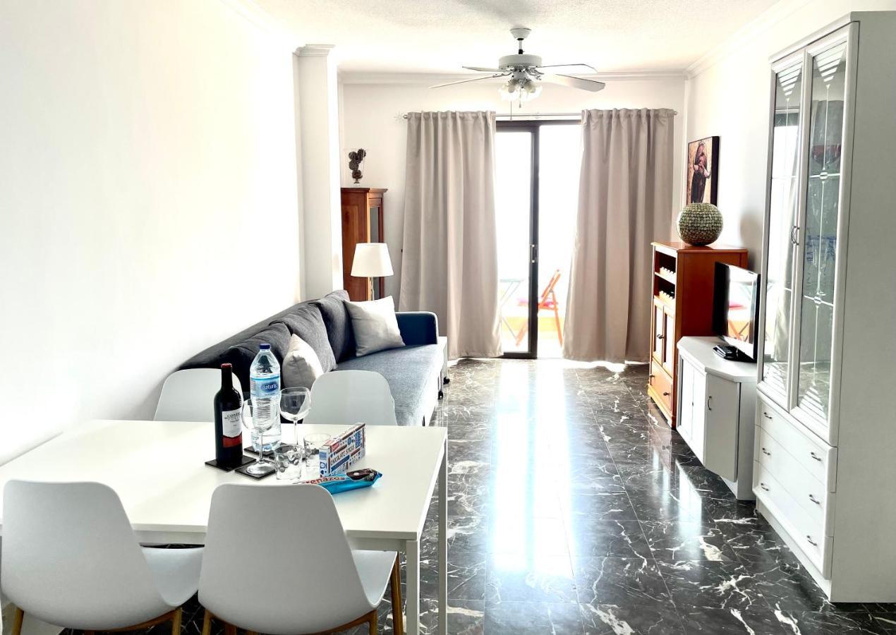 Luxury Apt. With Stunning Sea View 아칸티라도 외부 사진