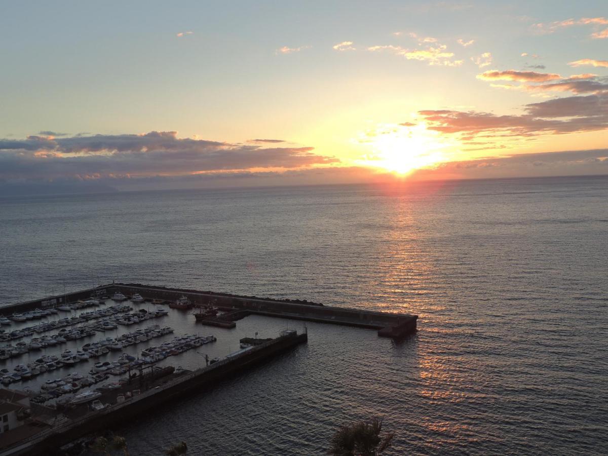 Luxury Apt. With Stunning Sea View 아칸티라도 외부 사진